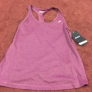 UA tank top